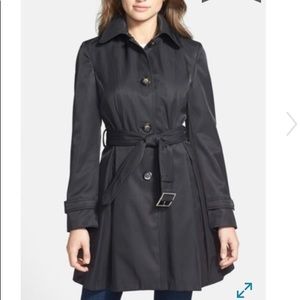 NWOT Laundry by Shelli Segal Skirted Trench Coat